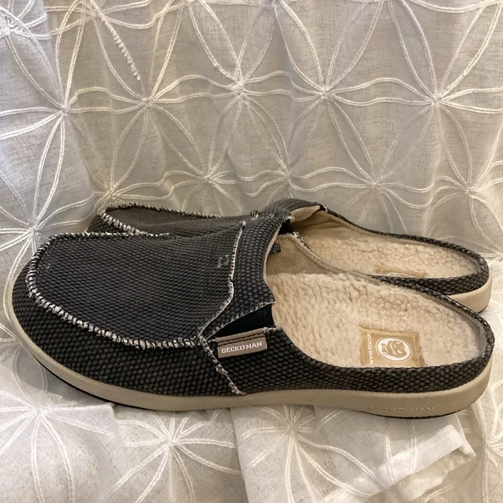 Gecko Man Slip On Shoes